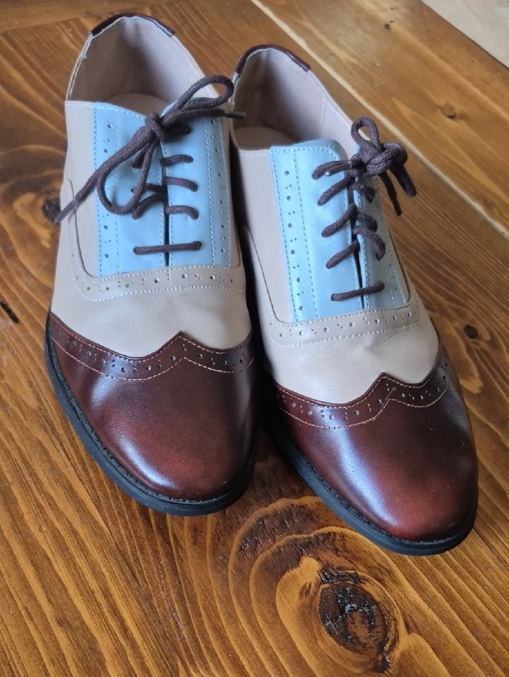 Handmade Carved Wingtip Lace-up Leather Brogues